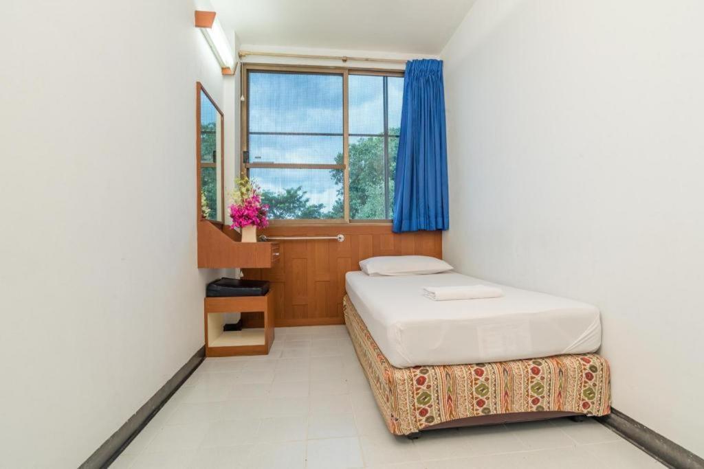 New Siam Guest House Bangkok Kültér fotó
