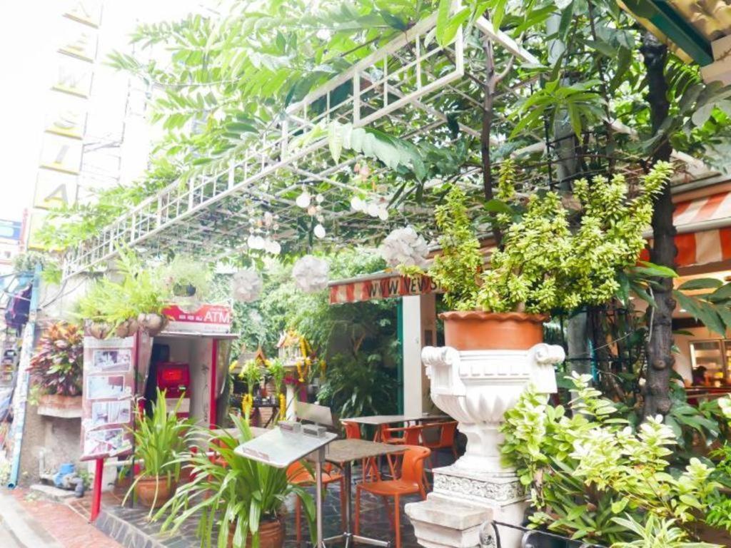 New Siam Guest House Bangkok Kültér fotó